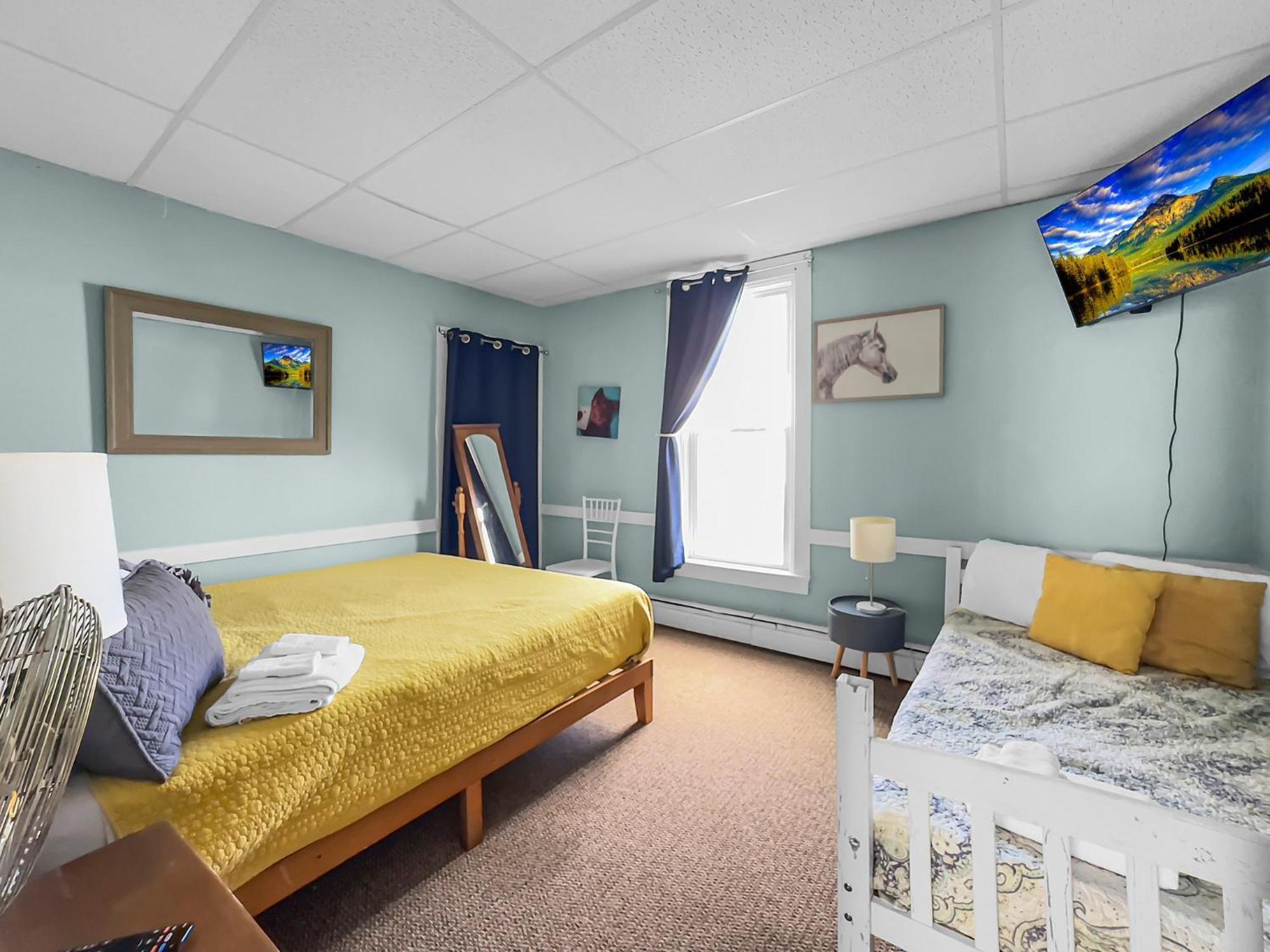 The Kelly House - 4 Bedroom Historic Lodge - Downtown Ellicottville Extérieur photo